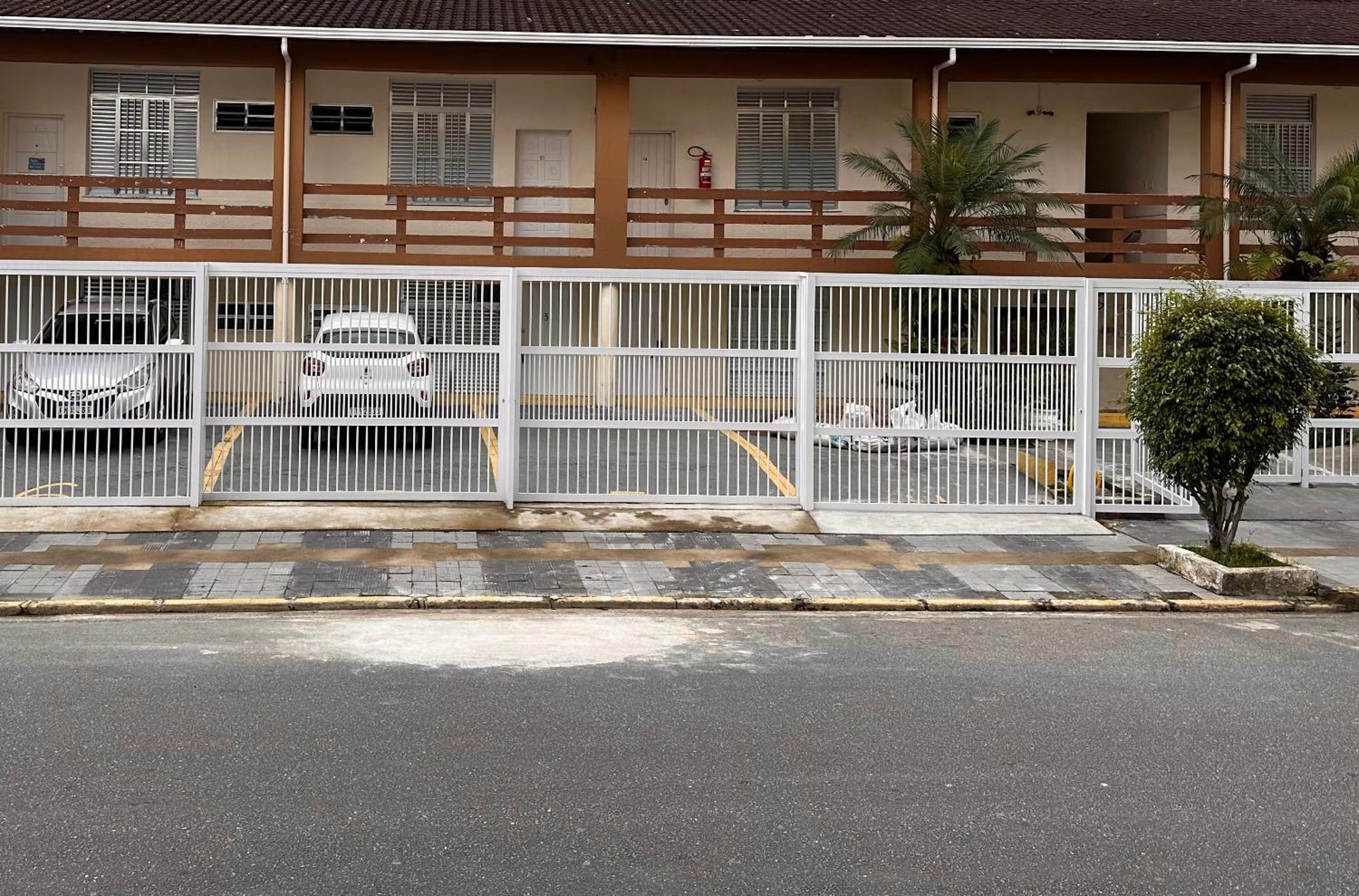 Apto 2 Quartos - Da Enseada Guaruja